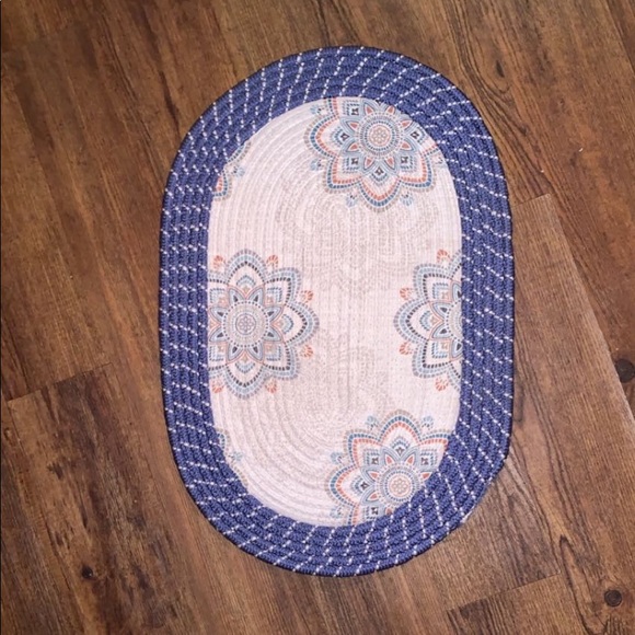 Area Rug Sale Bundle! - Picture 2 of 5